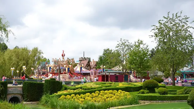 Bloementuinen in Fantasyland van Disneyland Parijs